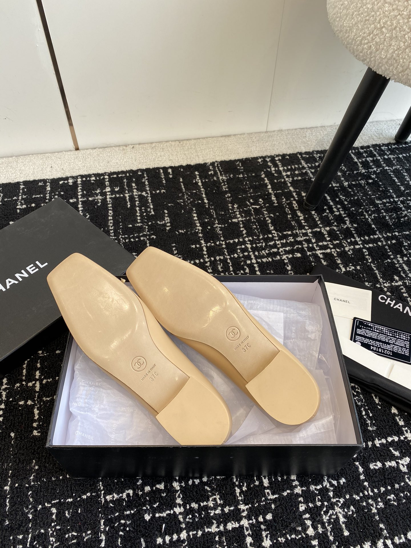 UA CHANEL VINTAGE BALLET FLATS