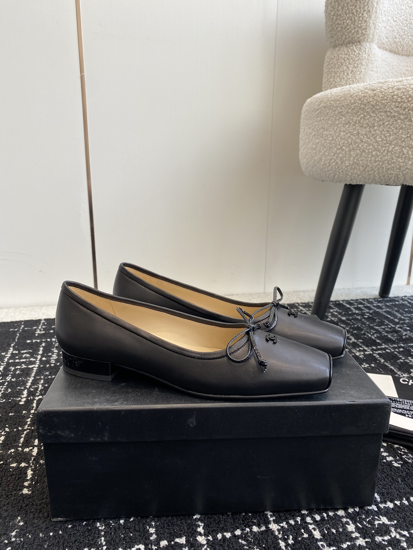 UA CHANEL VINTAGE BALLET FLATS