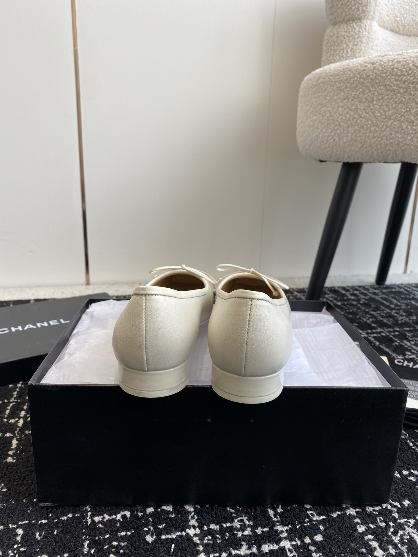 UA CHANEL VINTAGE BALLET FLATS