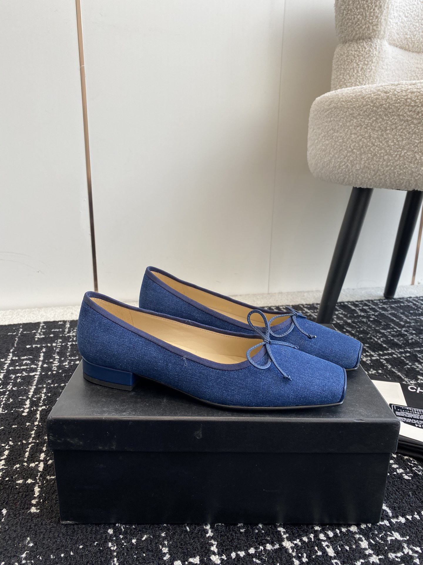 UA CHANEL VINTAGE BALLET FLATS