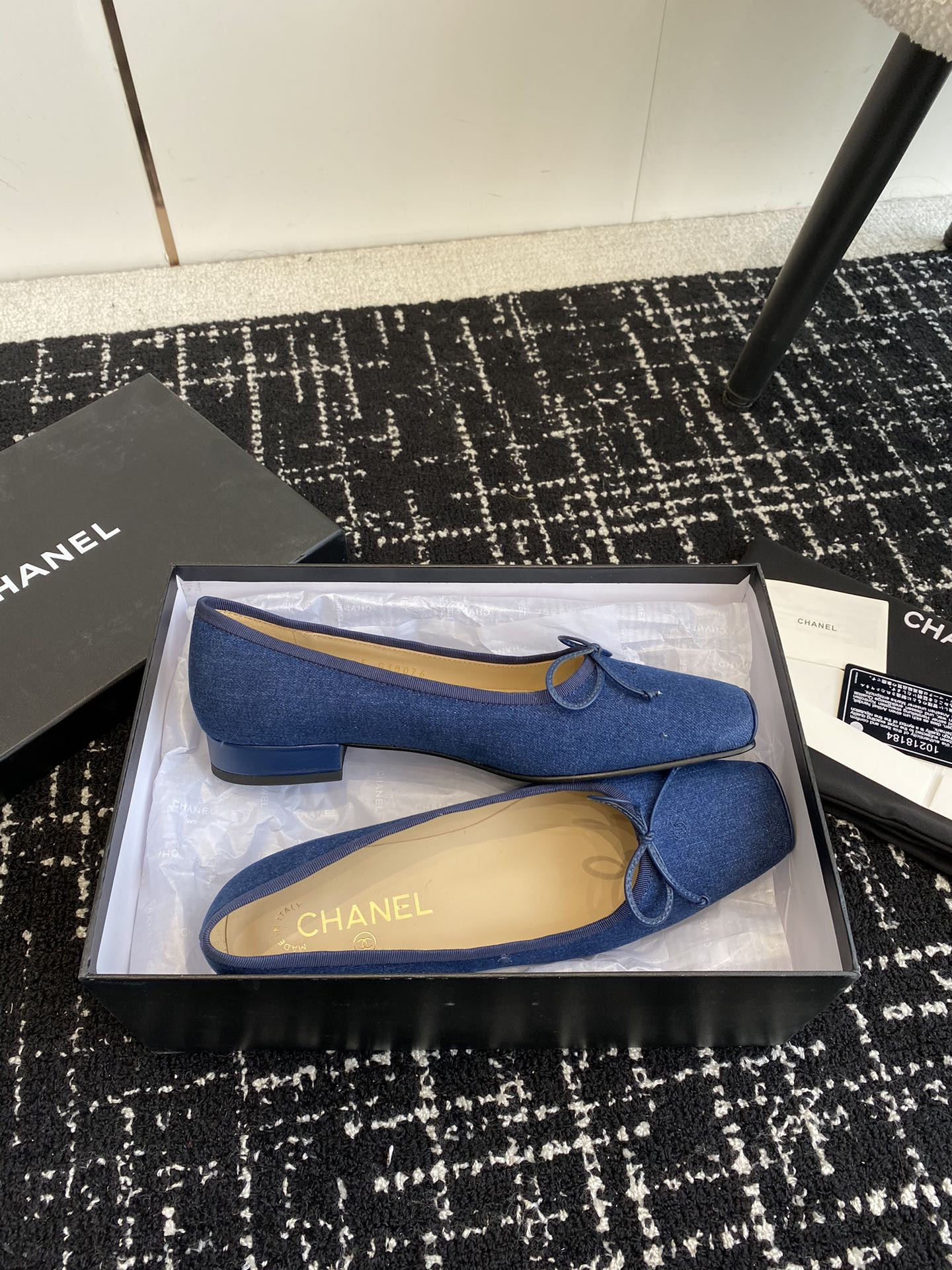 UA CHANEL VINTAGE BALLET FLATS