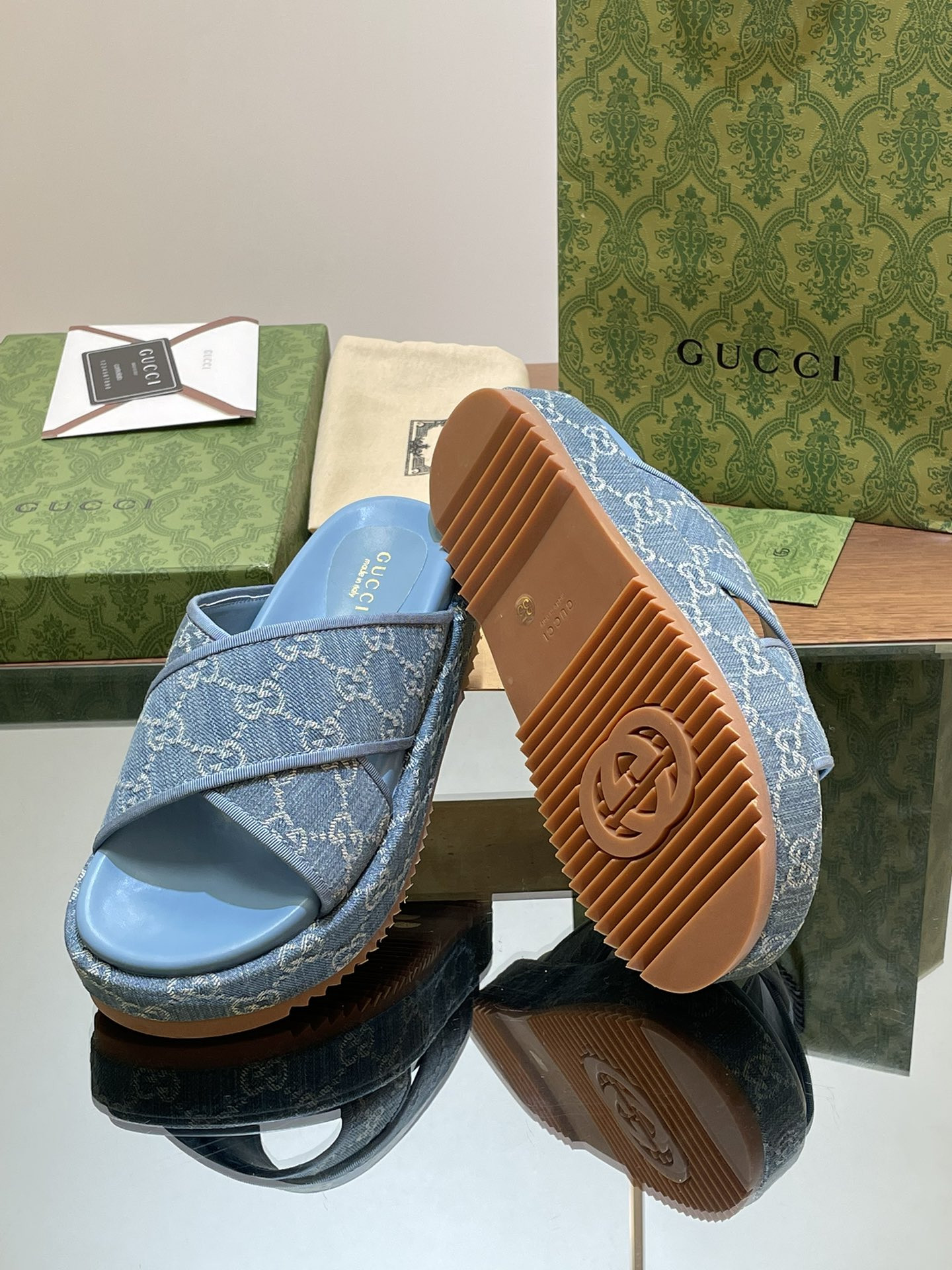 UA GUCCI WOMEN