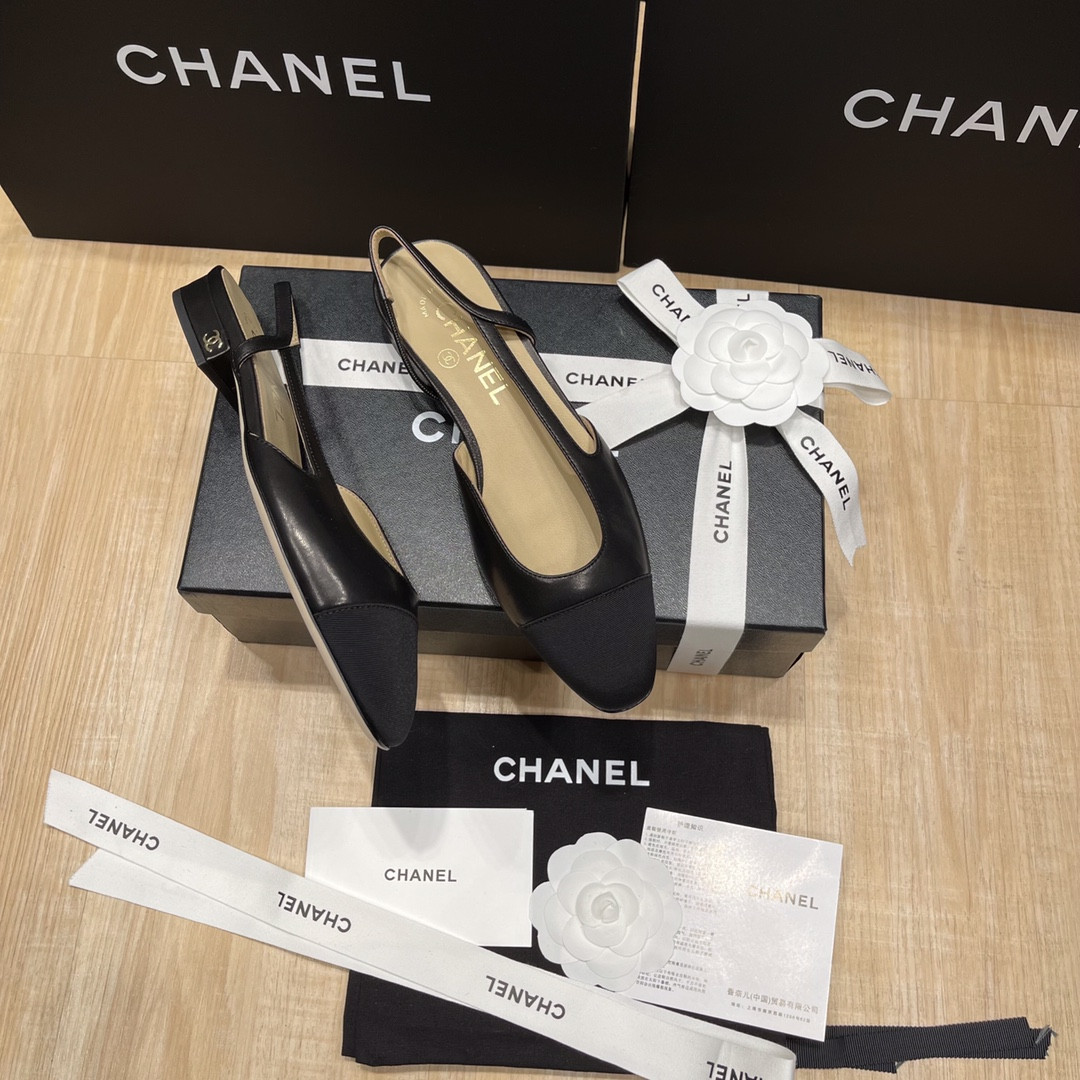 UA CHANEL SLINGBACKS FLAT