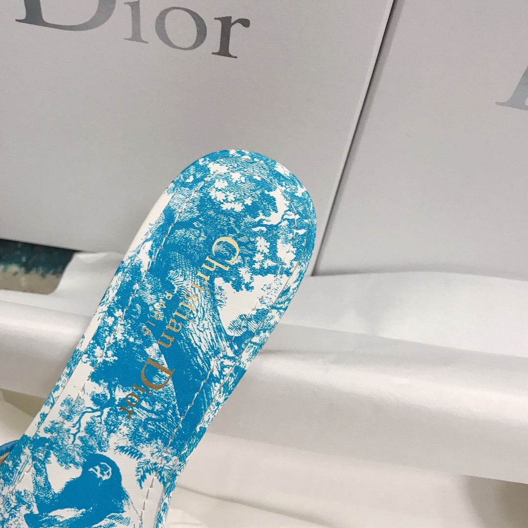 UA DIOR Dway Heeled Slide