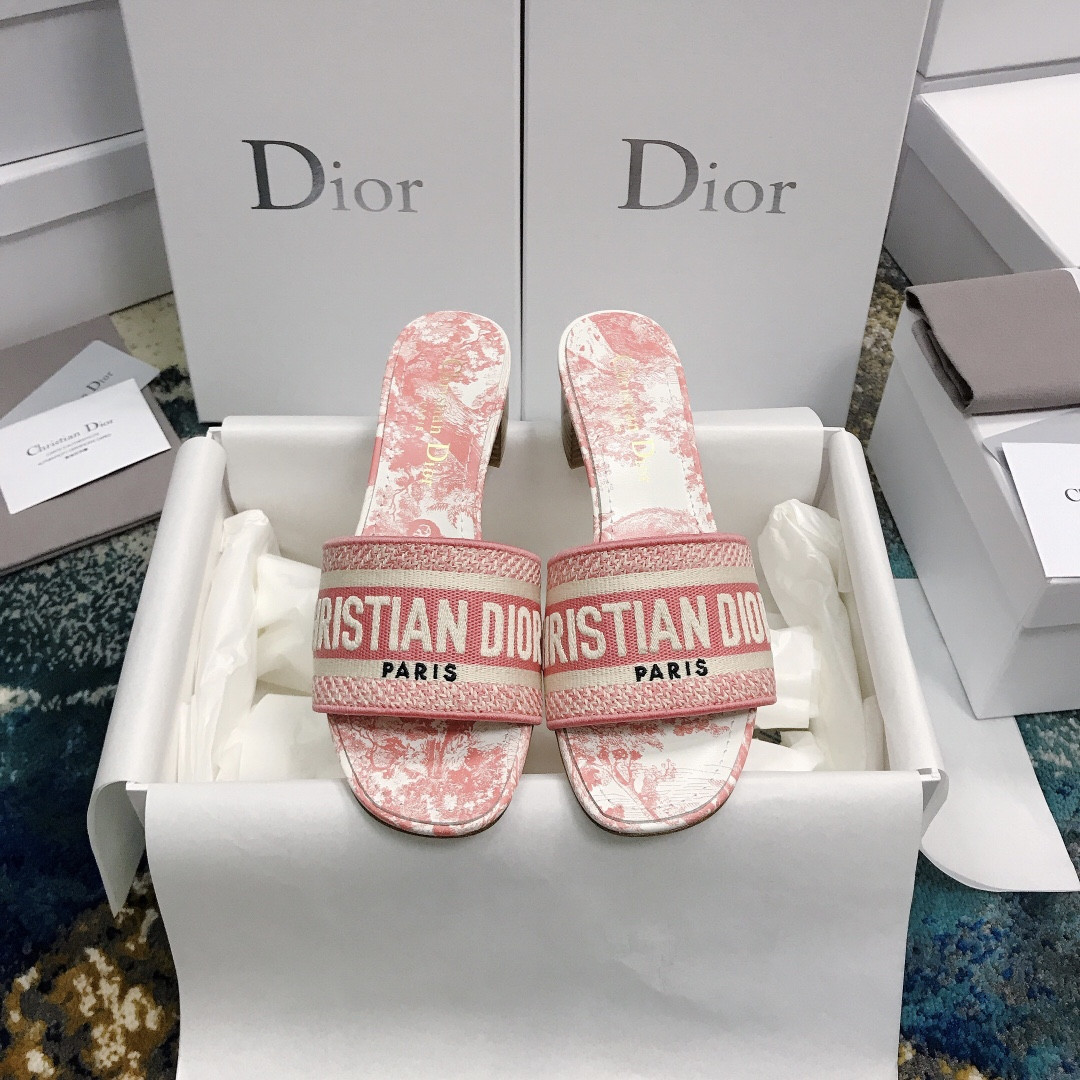 UA DIOR Dway Heeled Slide