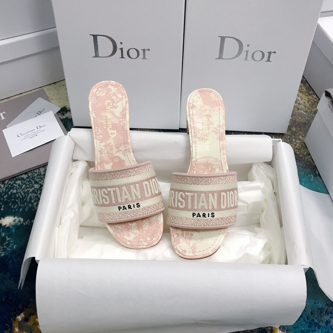 UA DIOR Dway Heeled Slide