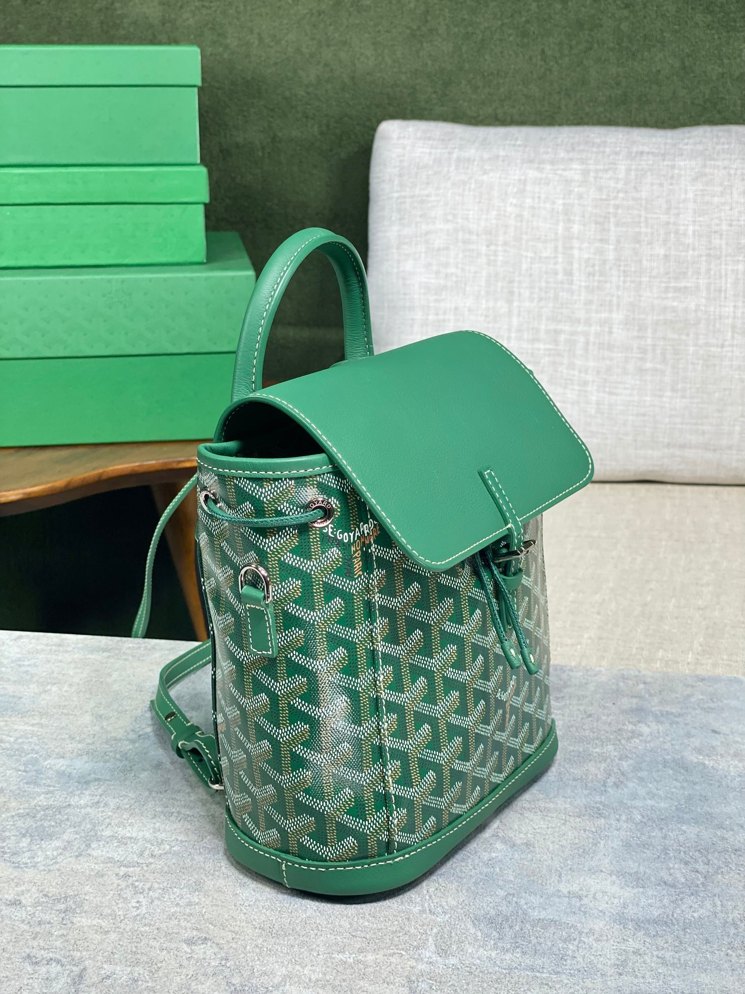 Goyard Mini Alpin 23 cm x 9.5 cm x 19 cm