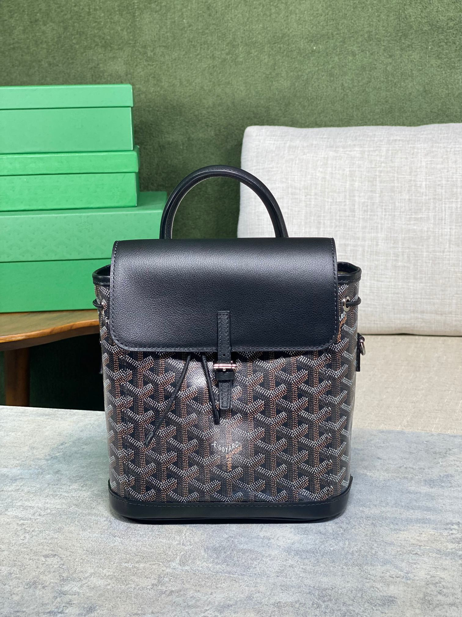 Goyard Mini Alpin 23 cm x 9.5 cm x 19 cm