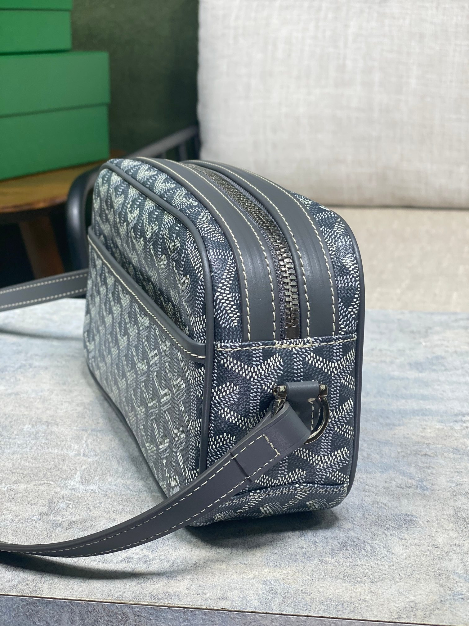 Goyard Cap-Vert PM Bag 13x6.5x22cm