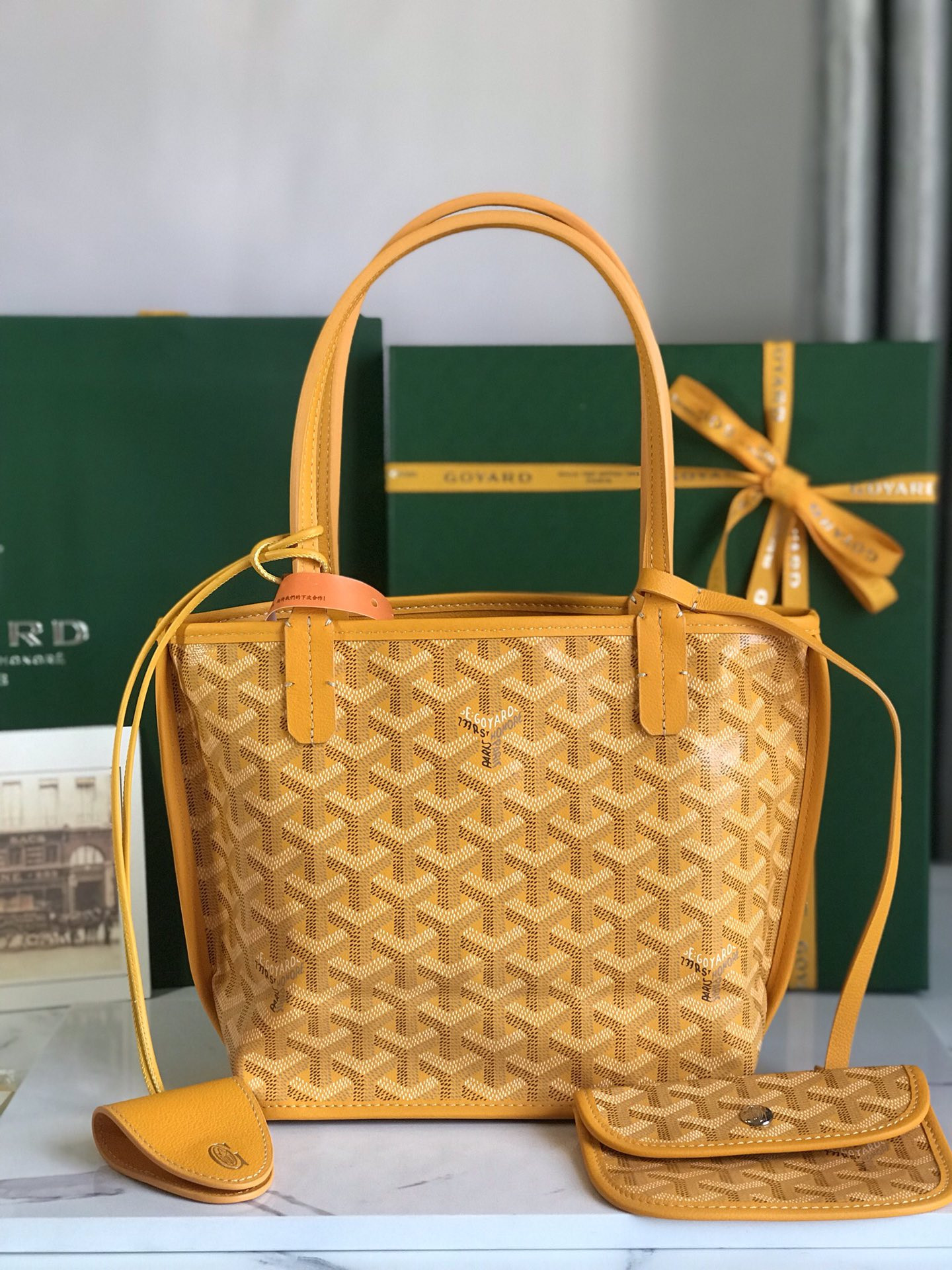 Goyard Anjou Mini Bag 20 cm x 10 cm x 20 cm