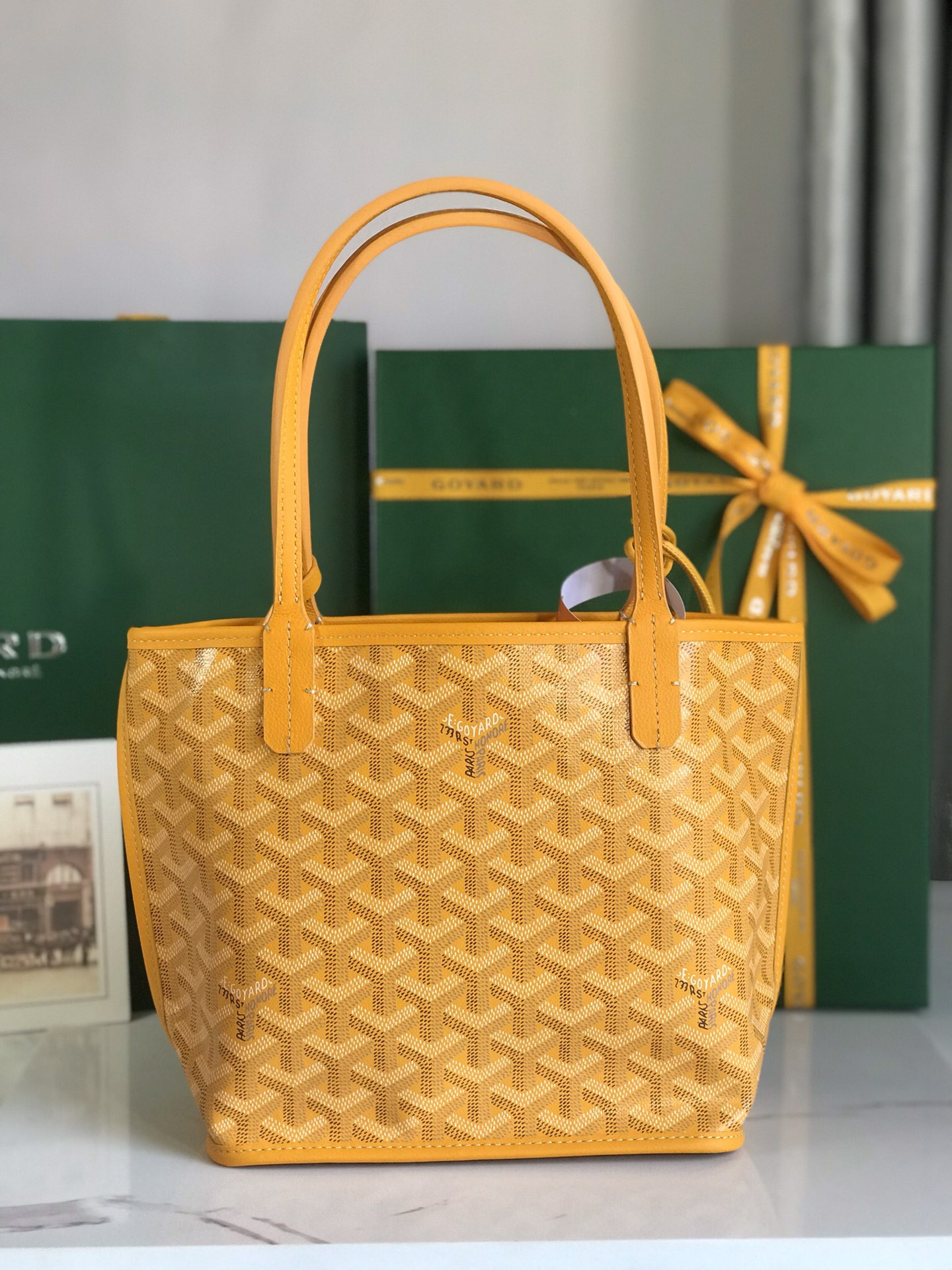 Goyard Anjou Mini Bag 20 cm x 10 cm x 20 cm