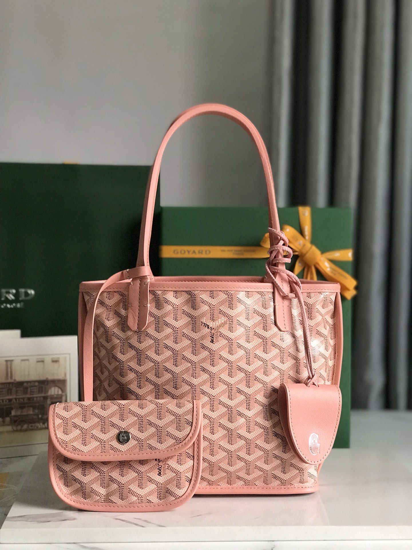 Goyard Anjou Mini Bag 20 cm x 10 cm x 20 cm