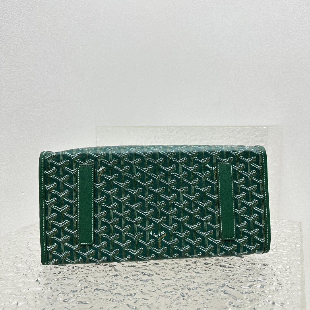 Goyard Saint Léger 37 cm x 15 cm x 34 cm