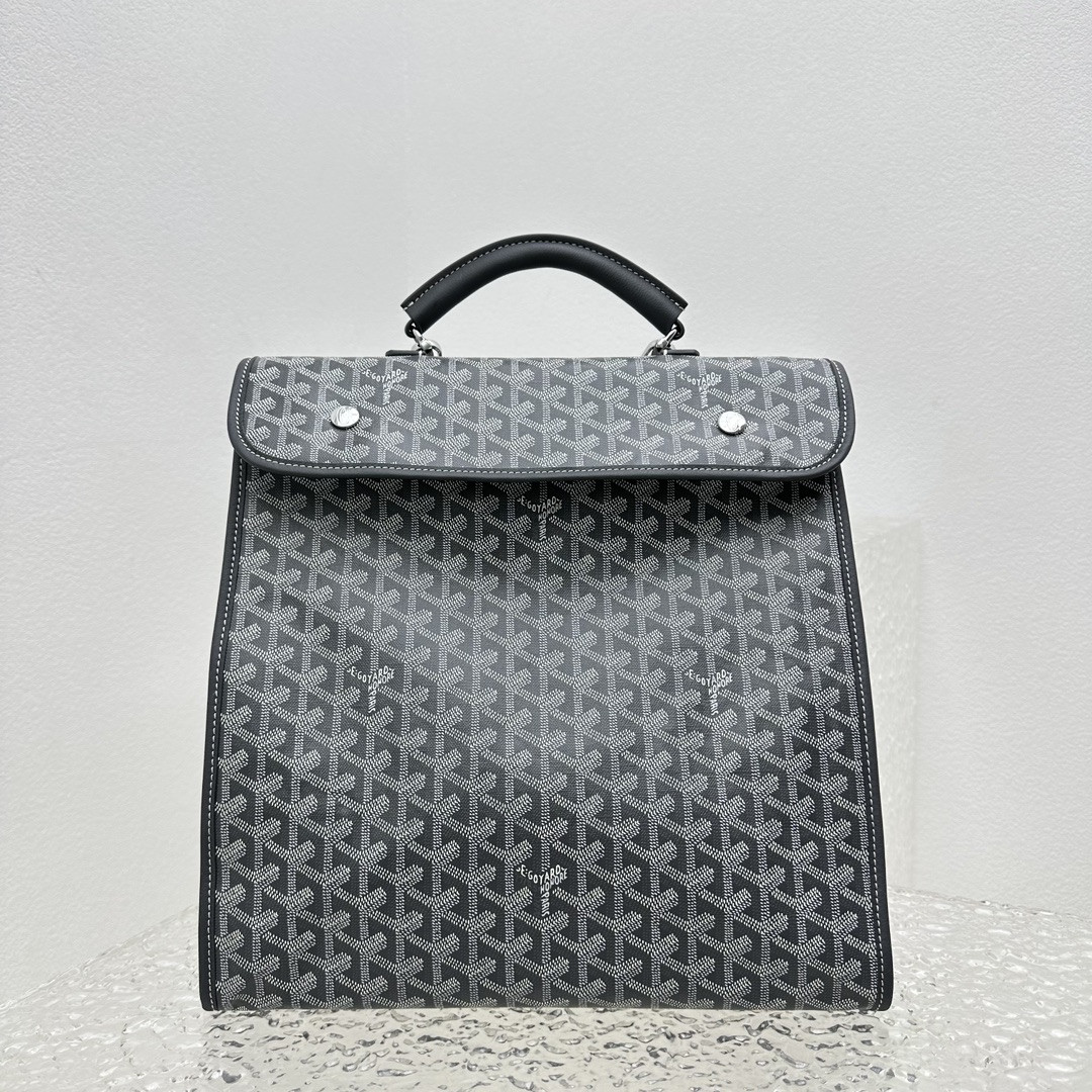 Goyard Saint Léger 37 cm x 15 cm x 34 cm