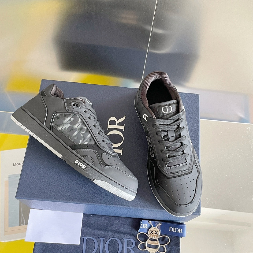 UA Dior B27 Sneaker