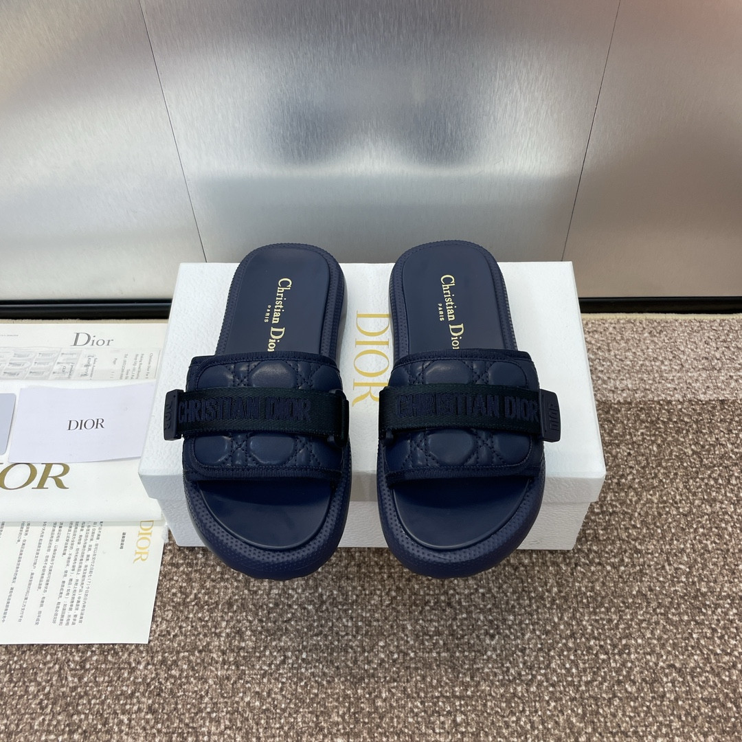 UA DIOR Dioriviera Dio(r)evolution Slide