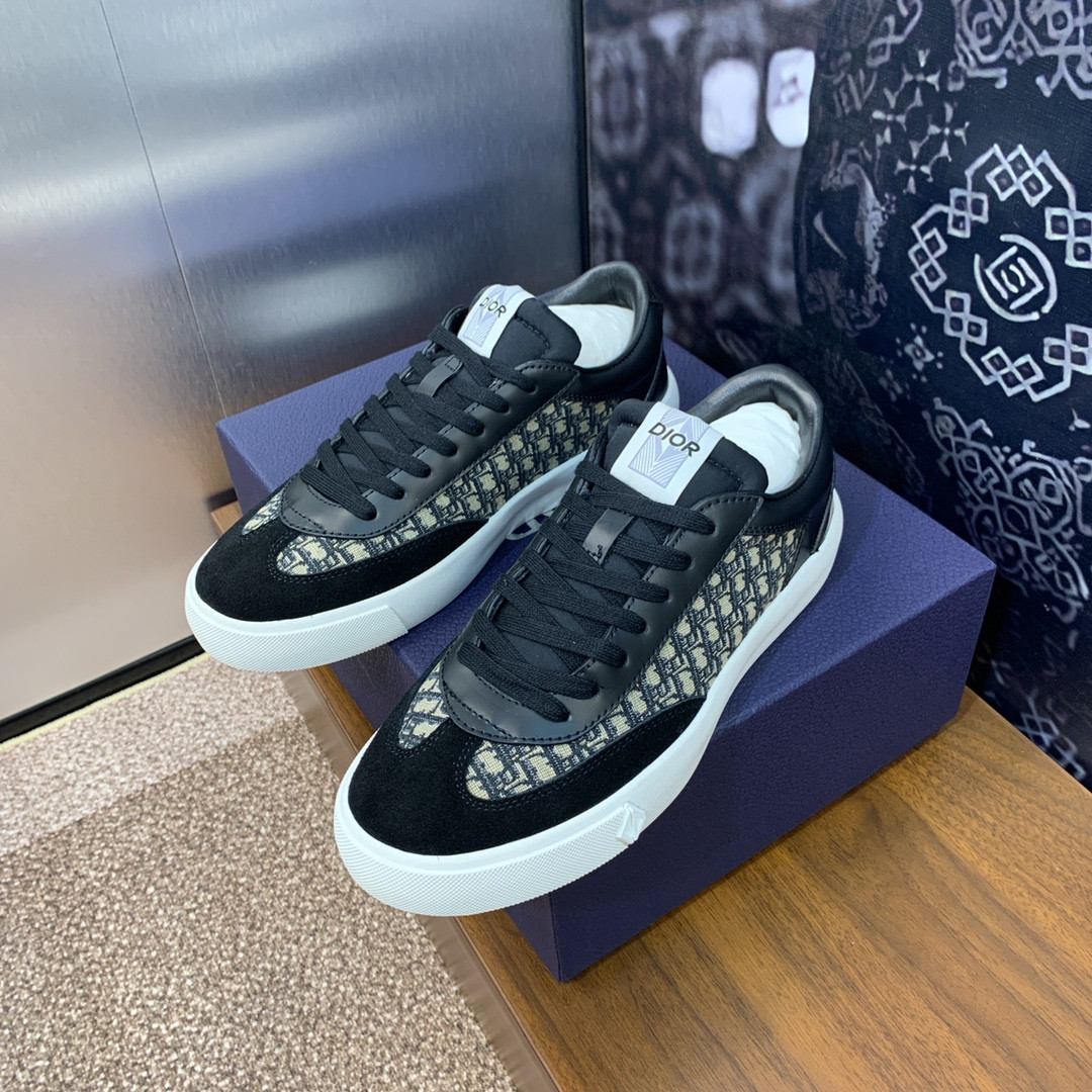 UA Dior B101 Sneaker