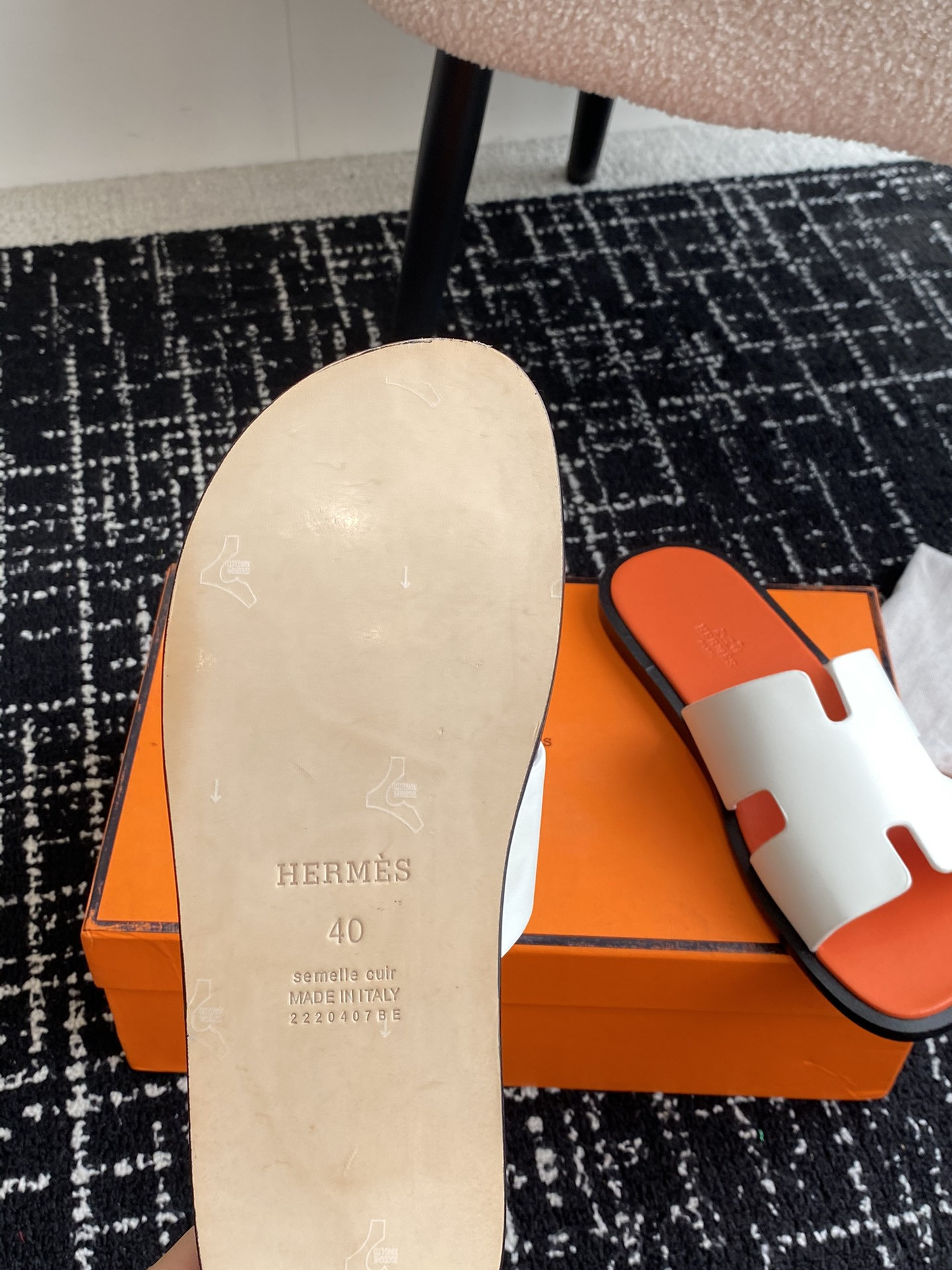 UA Hermès Izmir sandal