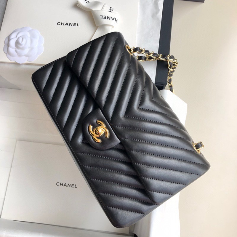 CHANEL Flap Bag 25cm