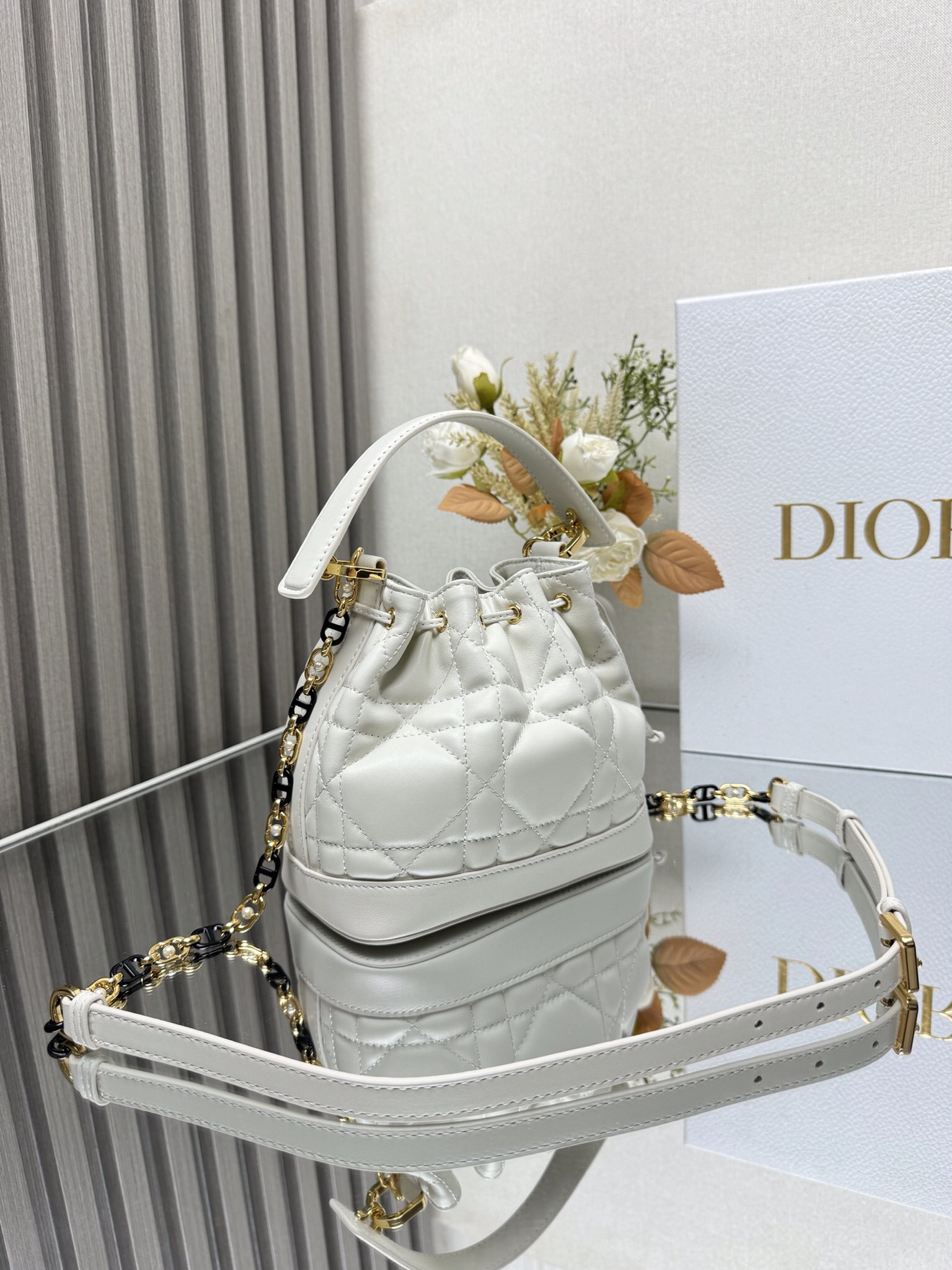 Small Dior Jolie Bucket Bag 17 x 16 x 10.5 cm