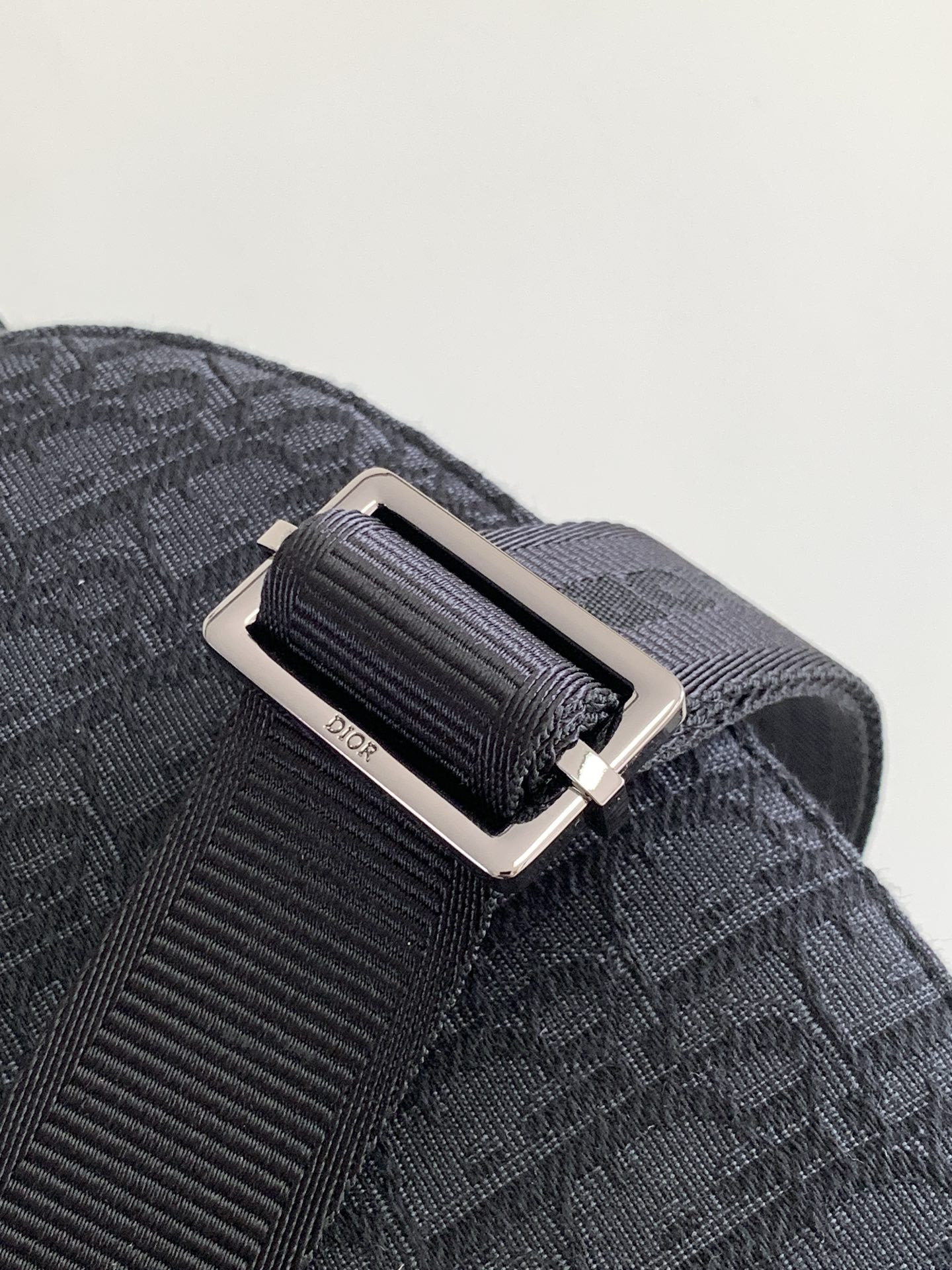 Dior Saddle Messenger Bag 24 x 16.5 x 5.5 cm