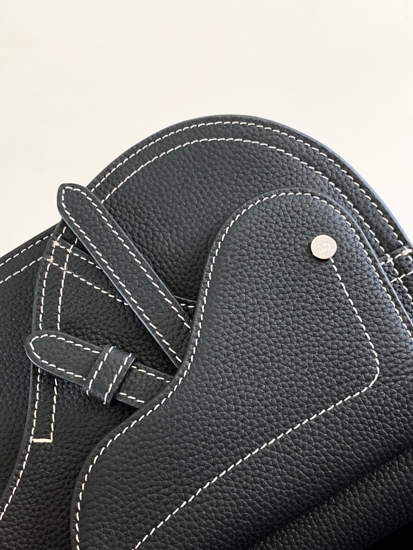 Dior Saddle Messenger Bag 24 x 16.5 x 5.5 cm