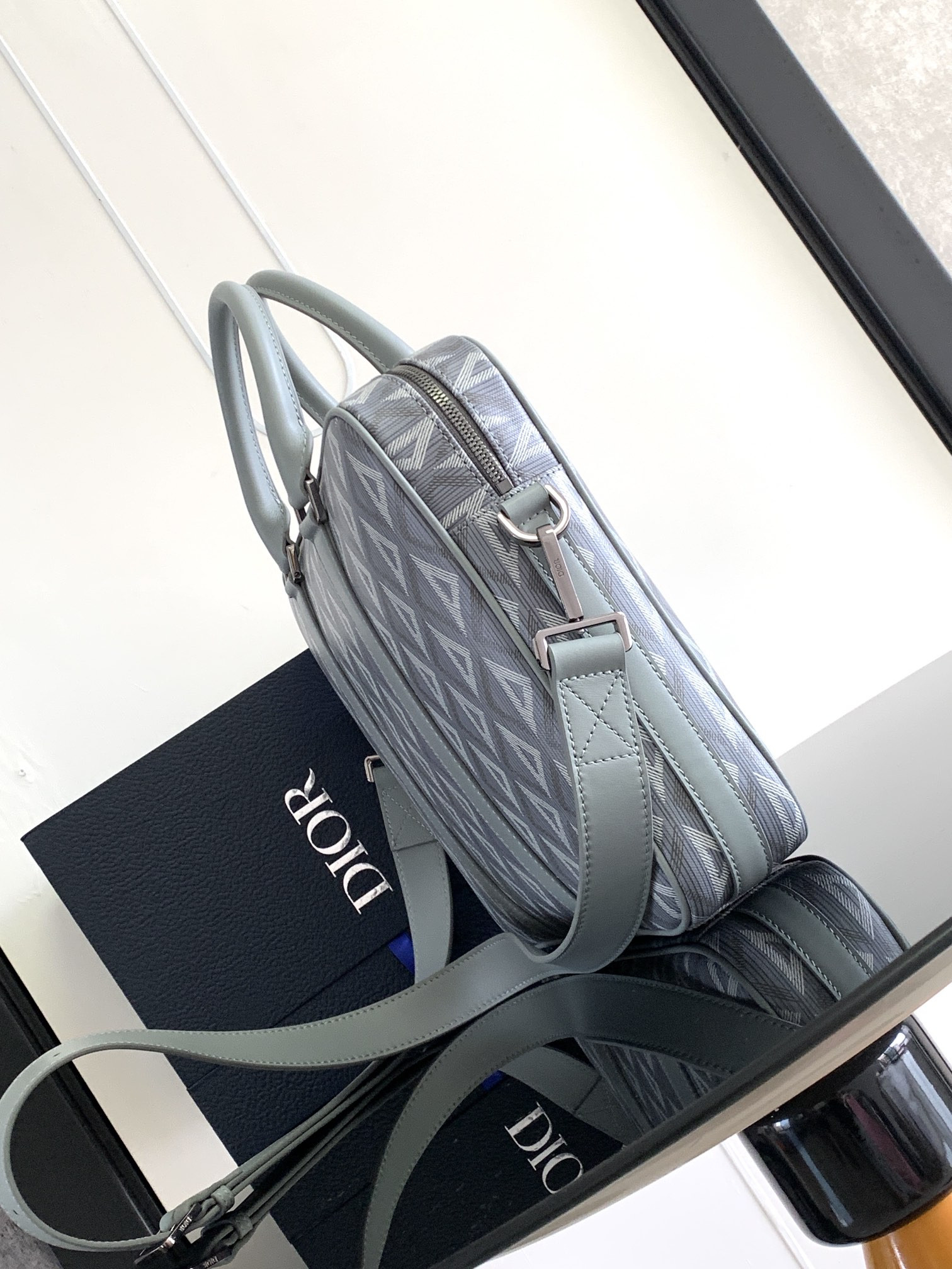 Dior Zipped Briefcase 37 x 28 x 6 cm