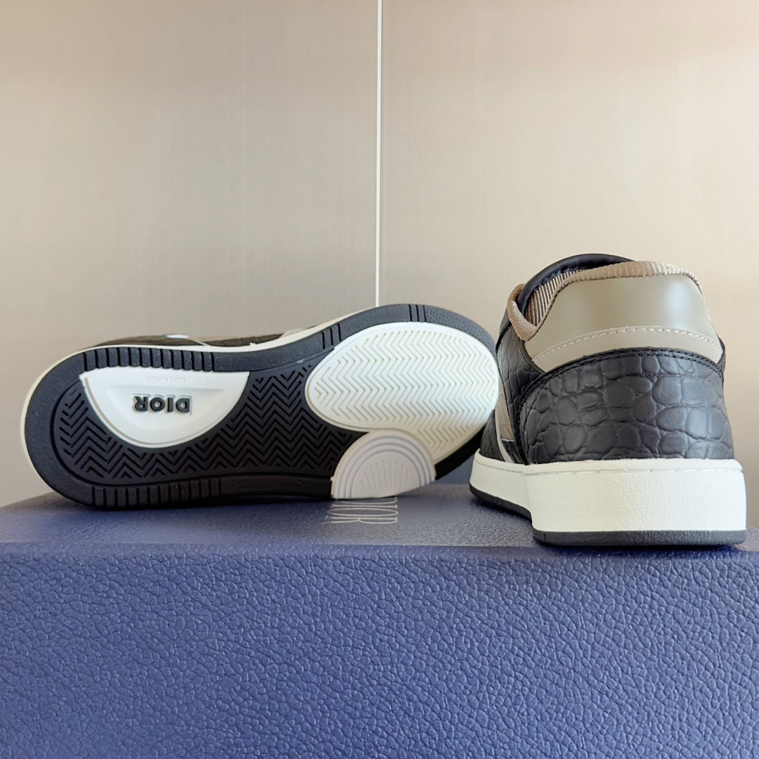 UA Dior B27 Sneaker