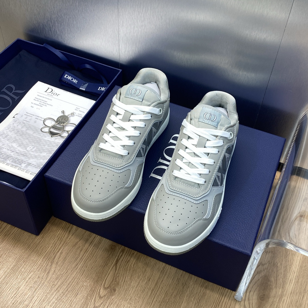 UA Dior B27 Sneaker