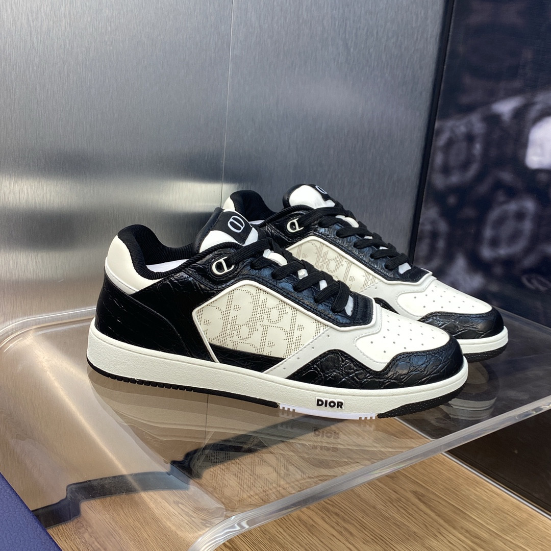 UA Dior B27 Sneaker