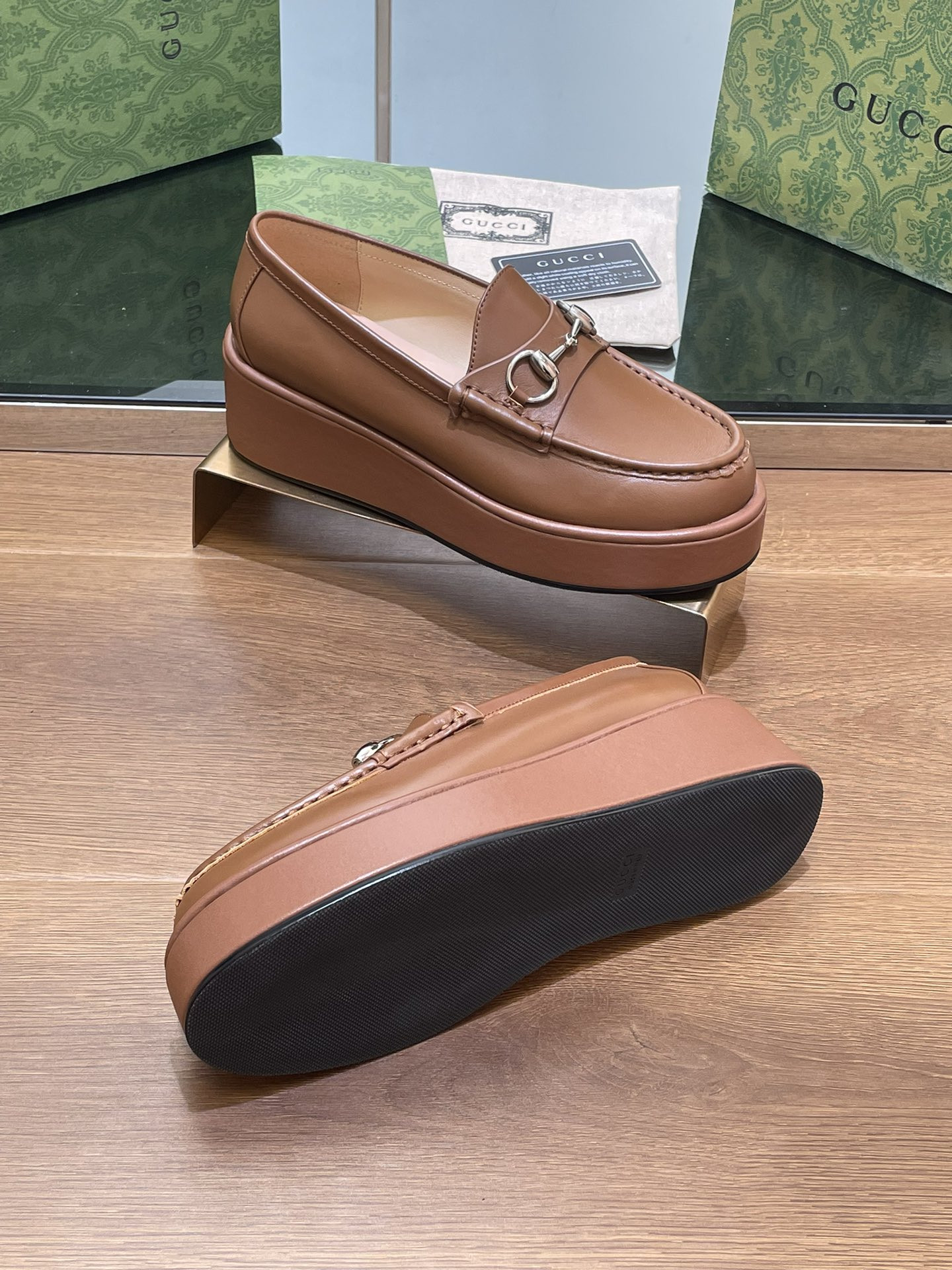 UA GUCCI HORSEBIT WEDGE LOAFER
