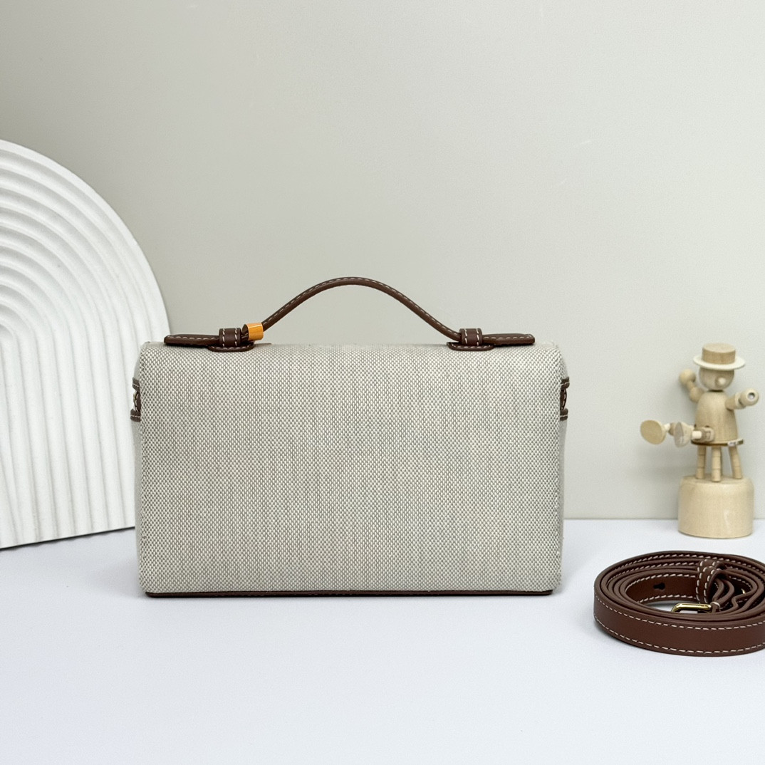 Loro Piana Extra Pocket L19  Cotton, Linen 11 x 19 x 6.5 cm