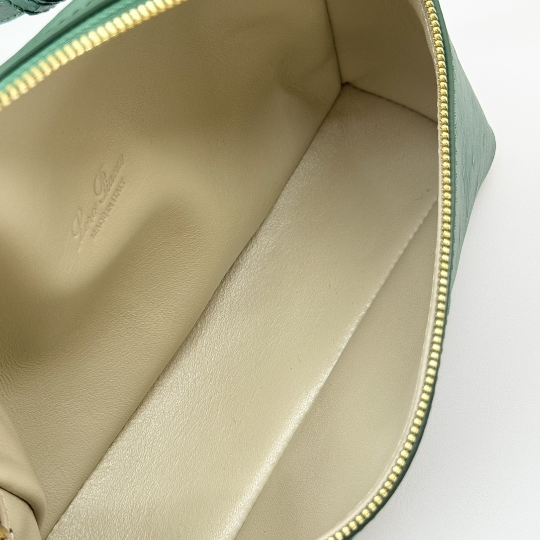 Loro Piana Extra Pocket L19 Ostrich-grained Leather 11 x 19 x 6.5 cm