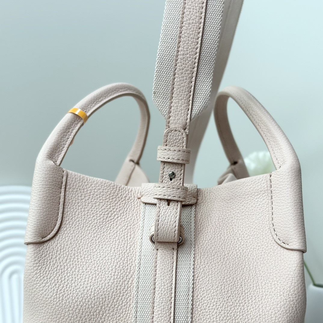 Loro Piana Large Bale Bag Grained Calfskin 24 x 20 x 27 cm