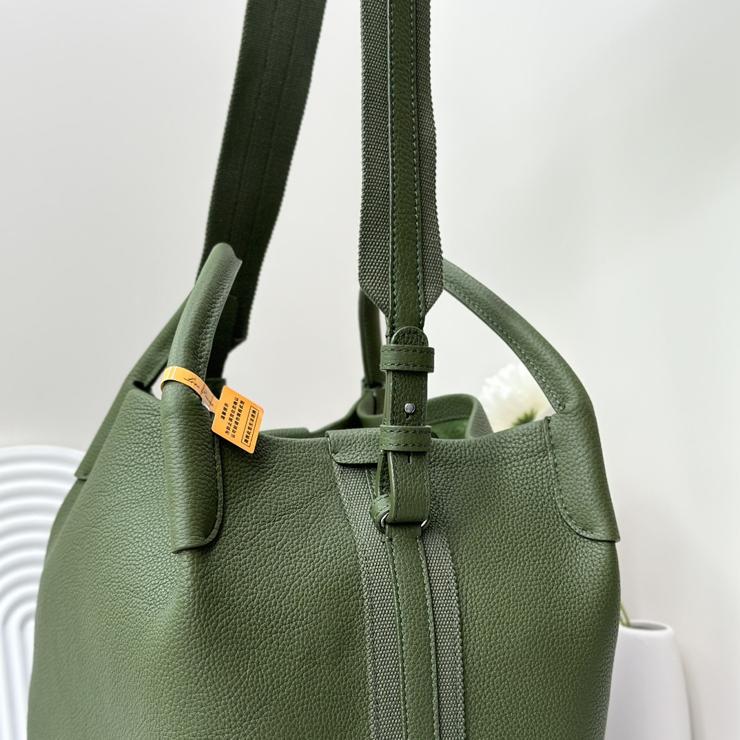 Loro Piana Large Bale Bag Grained Calfskin 24 x 20 x 27 cm