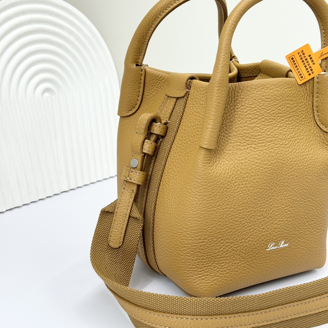 Loro Piana Micro Bale Bag Grained Calfskin 23 x 16 x 14 cm