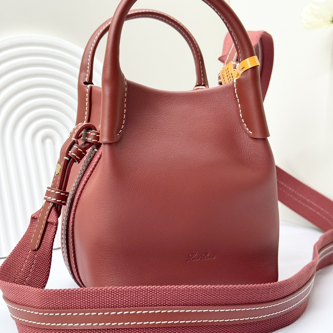 Loro Piana Micro Bale bag  Smooth Calfskin 23 x 16 x 14 cm