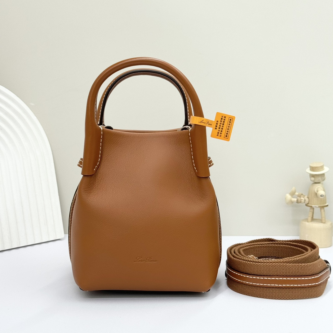 Loro Piana Micro Bale bag Smooth Calfskin 23 x 16 x 14 cm