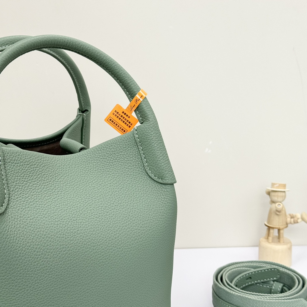 Loro Piana Small Bale Bag Grained Calfskin 17 x 17 x 21 cm