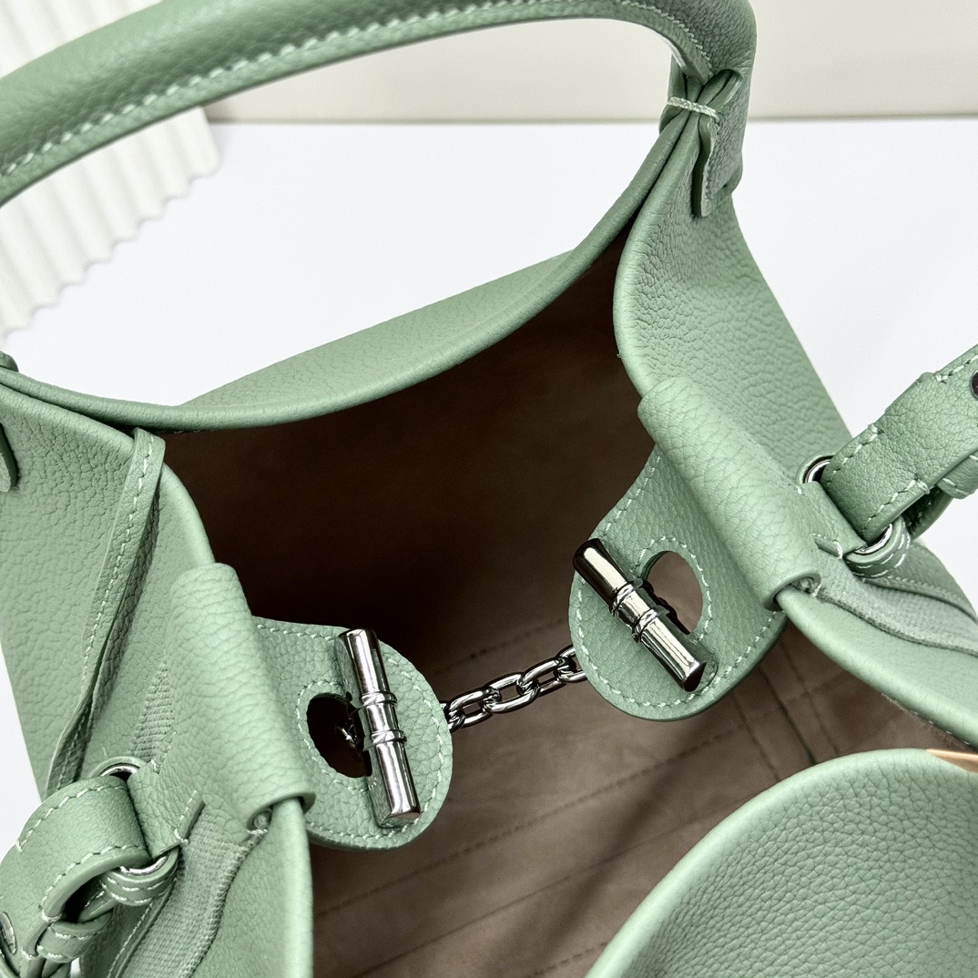 Loro Piana Small Bale Bag Grained Calfskin 17 x 17 x 21 cm