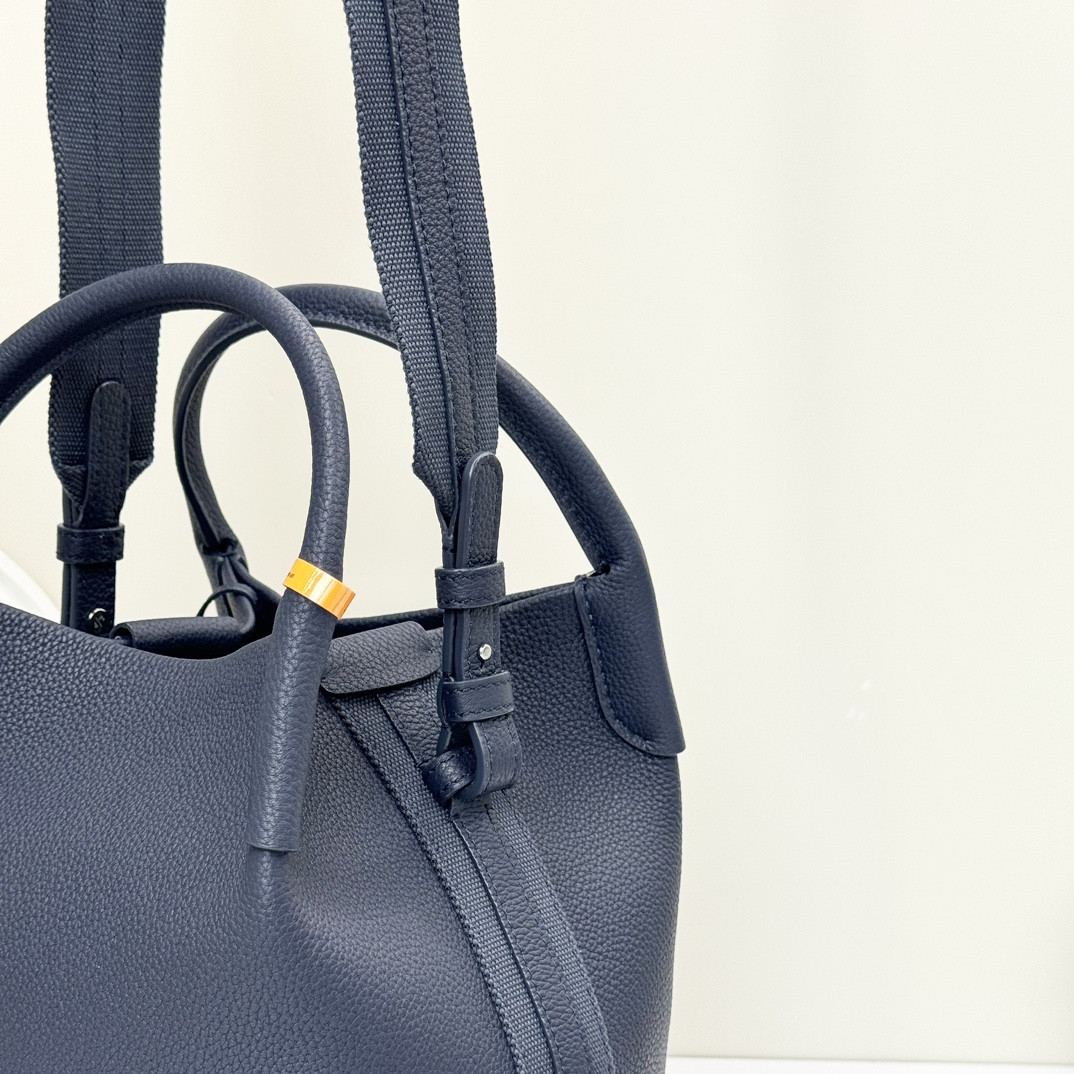 Loro Piana Small Bale Bag Calfskin 17 x 17 x 21 cm