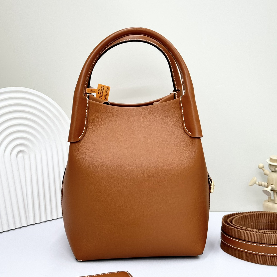 Loro Piana Small Bale Bag Smooth Calfskin 17 x 17 x 21 cm