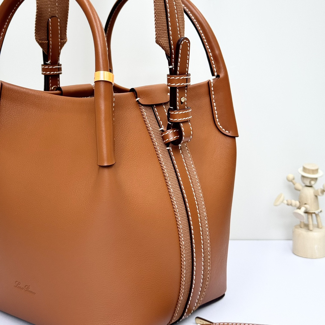 Loro Piana Small Bale Bag Smooth Calfskin 17 x 17 x 21 cm