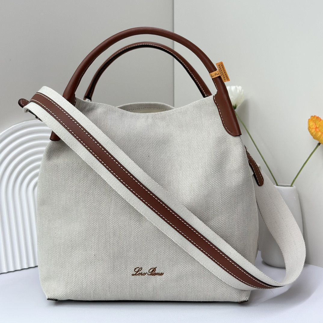 Loro Piana Large Bale Bag Cotton, Linen 24 x 20 x 27 cm