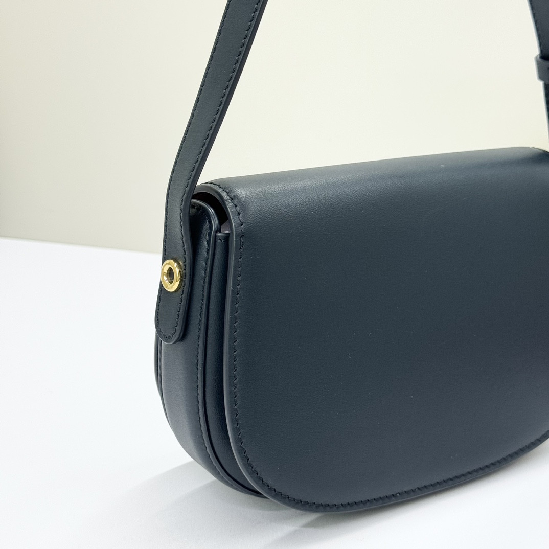 Loro Piana Mini Ghiera Bag 18x13x7 cm