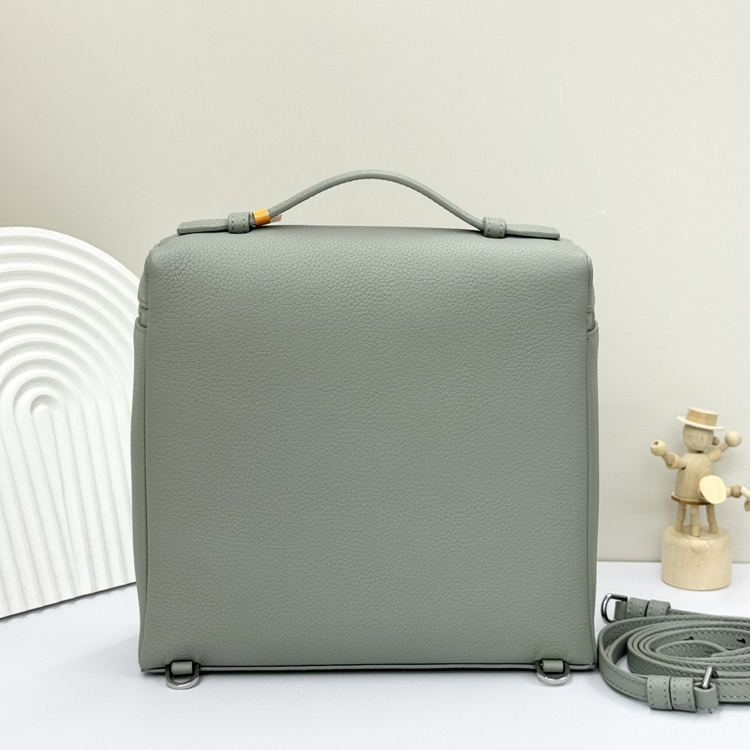 Loro Piana Extra Pocket backpack L23.5 Grained Calfskin 23 x 21 x 8 cm