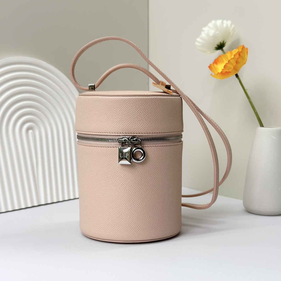 Loro Piana Extra Case Textured Calfskin 12 x16 x12cm