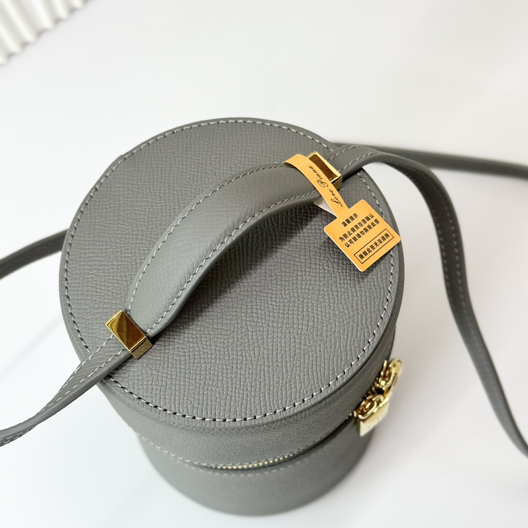 Loro Piana Extra Case Textured Calfskin 12 x16 x12cm