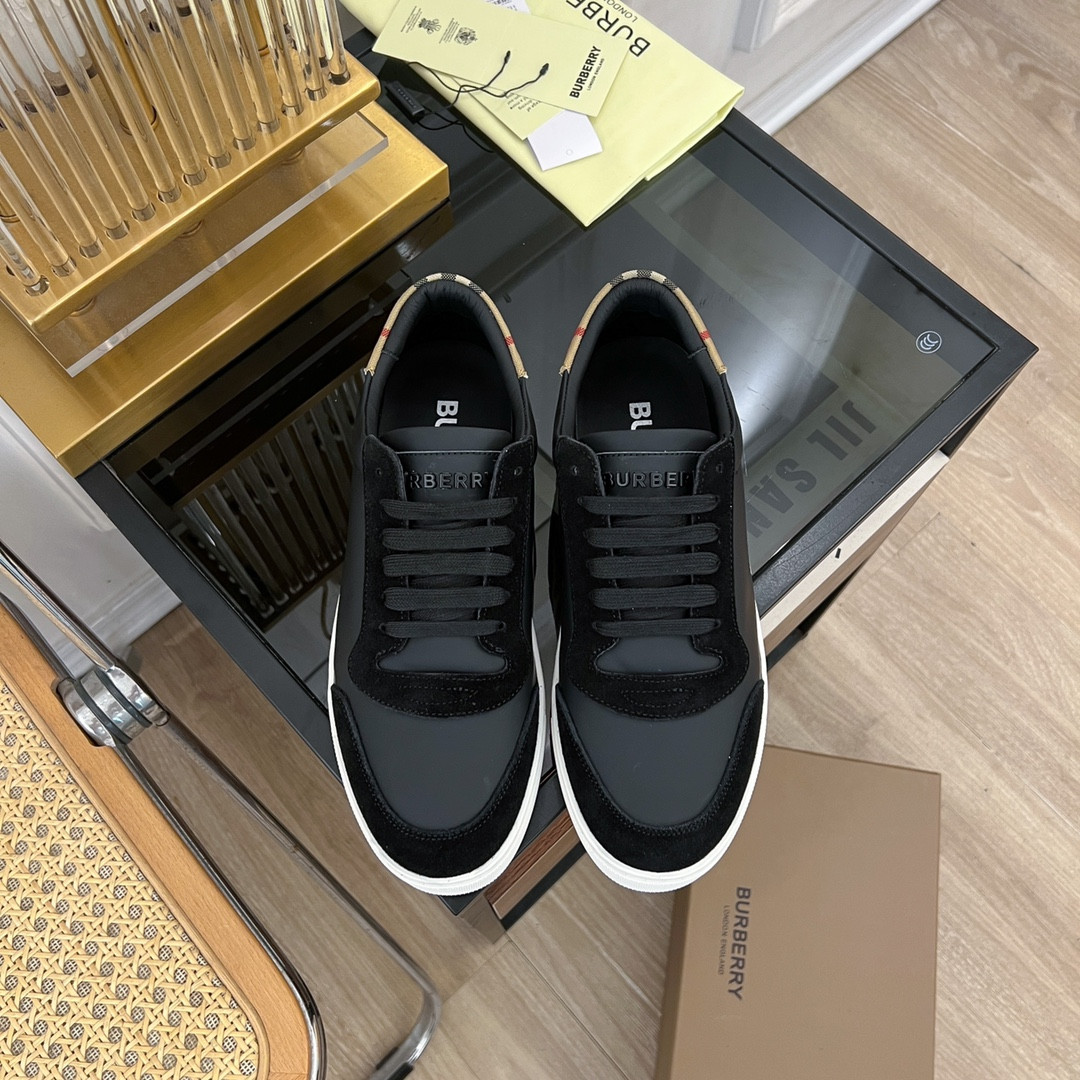 UA Burberry Sneakers