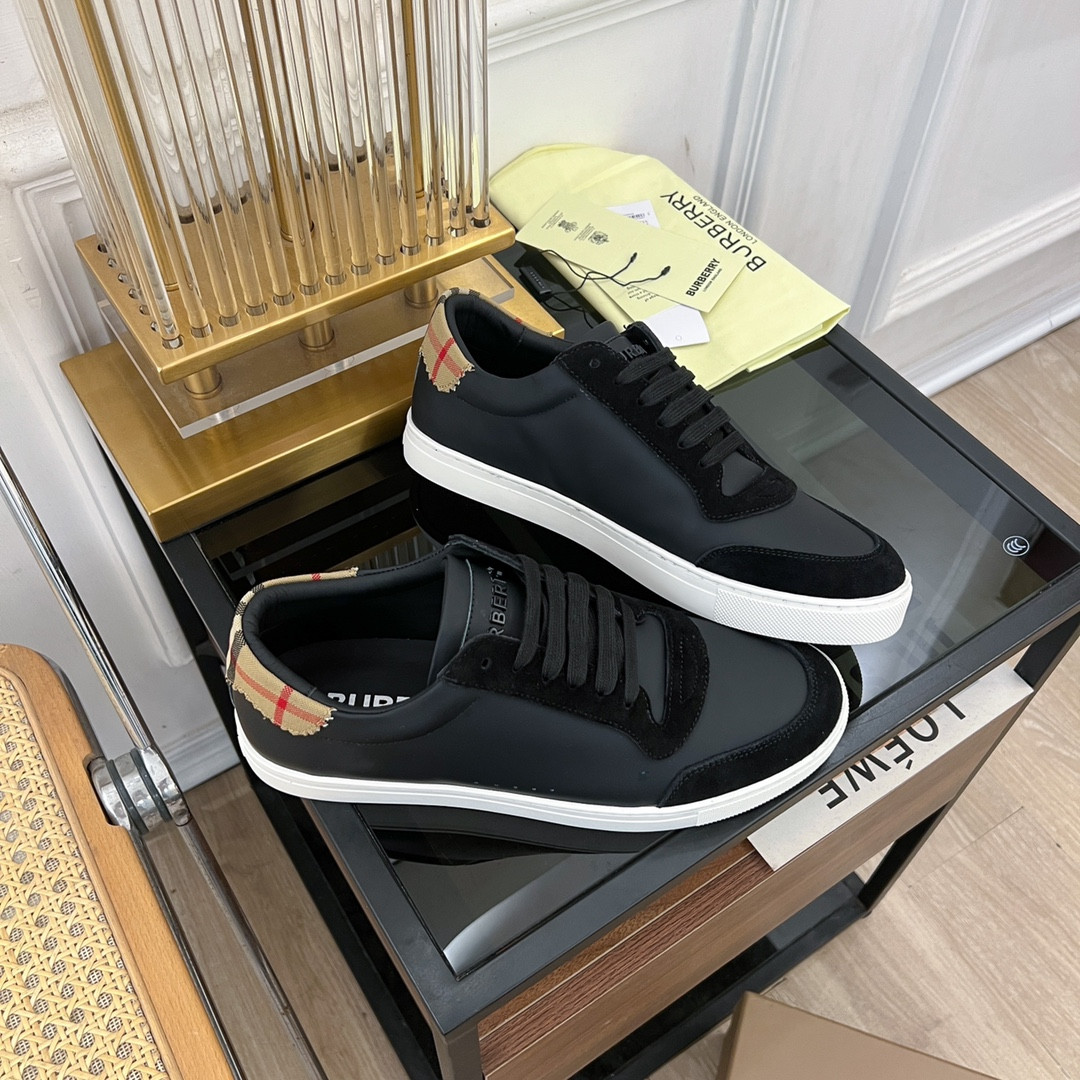 UA Burberry Sneakers